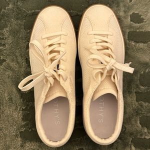 Rothy's The Lace Up Sneaker